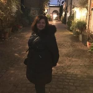 Meet your Posher, Toni